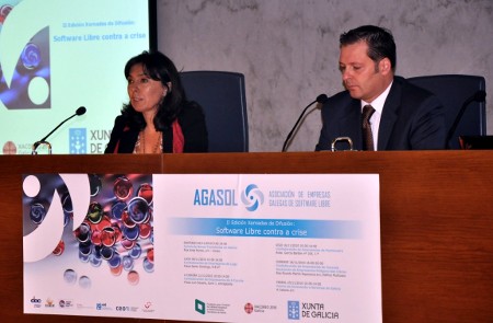 Inauguración das xornadas: Mar Pereira, Secretaria Xeral de Modernización e Innovación Tecnolóxica e Luis Alberto, Xerente de AGASOL